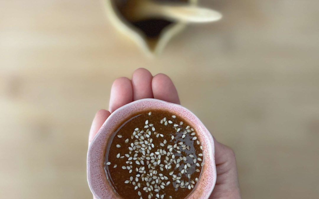 Salsa de tamari y tahini en un pis pas
